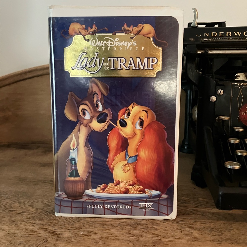 Lady and the Tramp (VHS, 1998) Disney Masterpiece Collection Clamshell